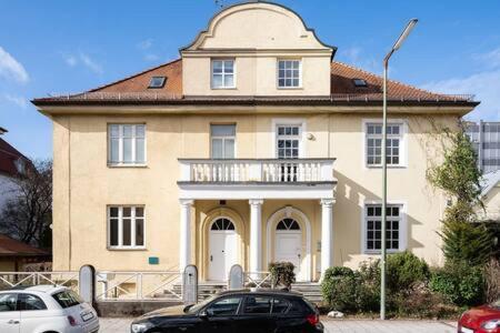 2Bedroom In Historic Villa Near Nymphenburg Palace München Buitenkant foto